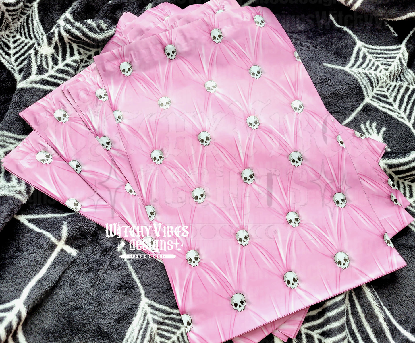Skull Cigar Print 10X13 100 pack Poly Mailers