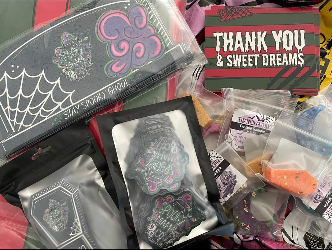 Scrunchie and Headband packaging custom